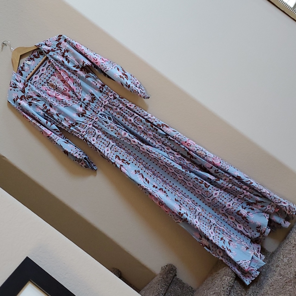 Spell and the gypsy Pandora gown FIRM - Picture 9 of 13